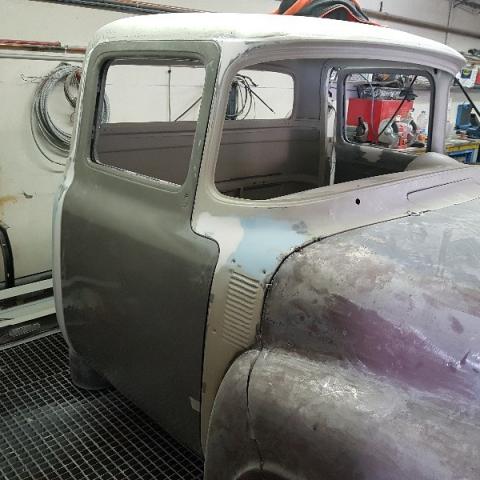 Restauration d'un FORD F100 de 1955