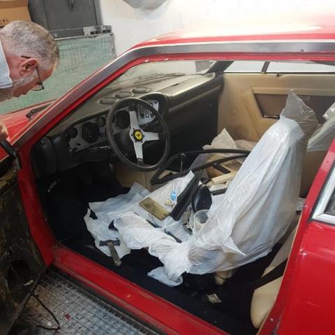 Peinture complète intérieur - extérieure  FERRARI 308 GT4